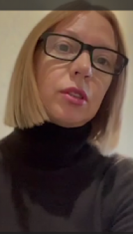 Елена получила гражданство Румынии